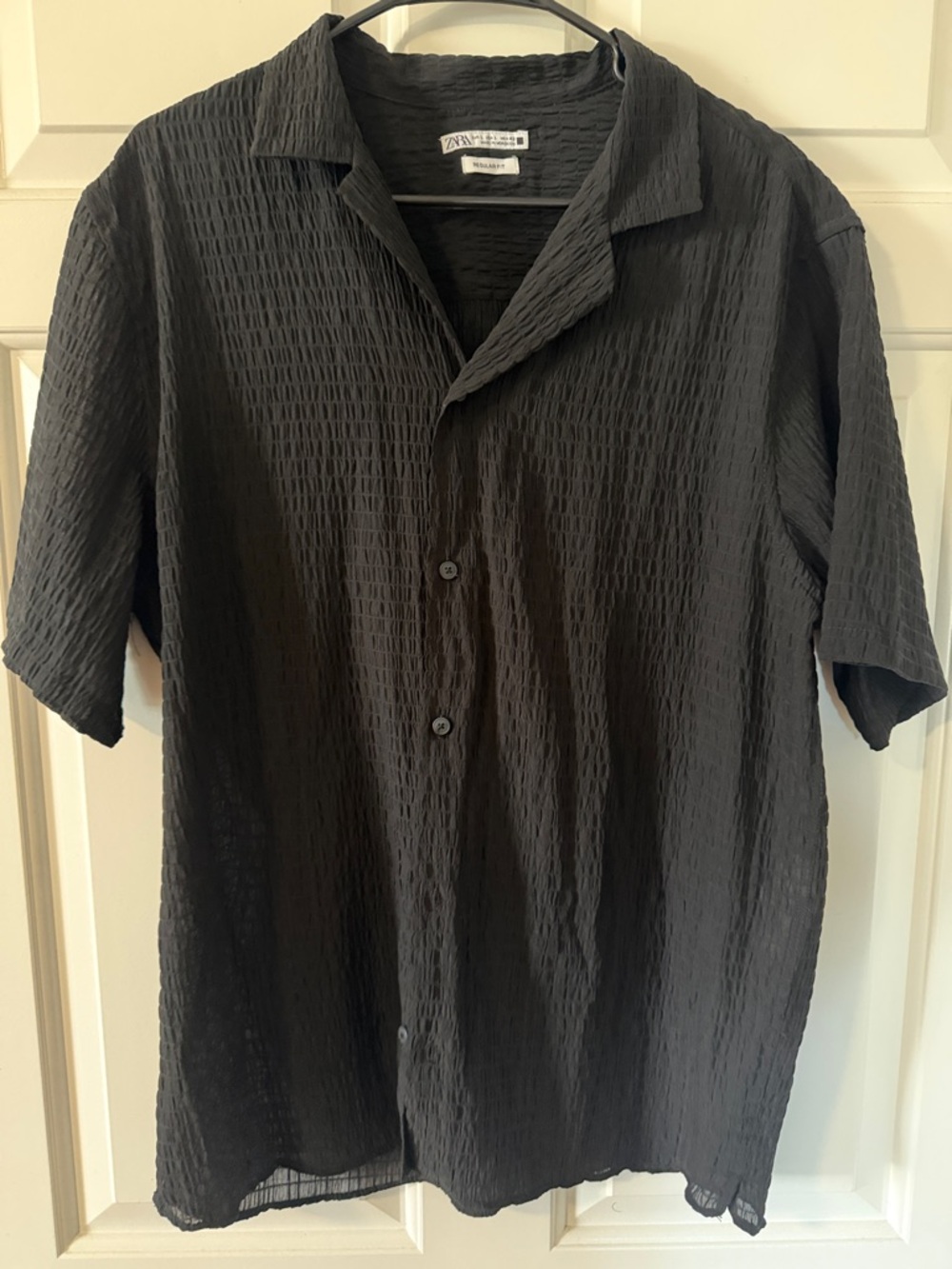 ZARA Black Short-Sleeve Textured Button-Down Camp Shirt